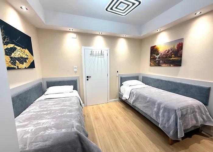 Prime Location - Shared Bath Gasthuis *